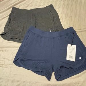 Brand new workout shorts 2 pr